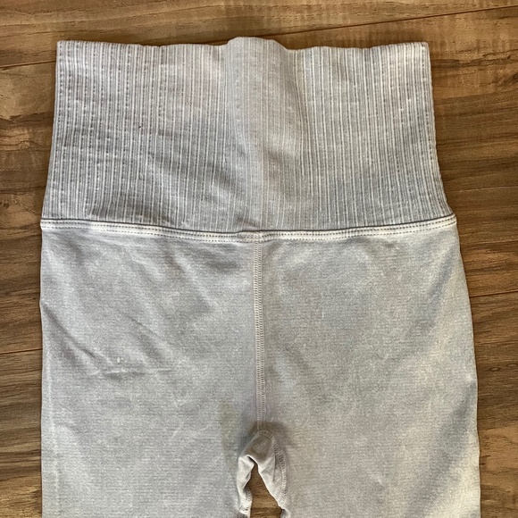 NWOT - FP Movement Good Karma Leggings XS/S - Picture 5 of 9